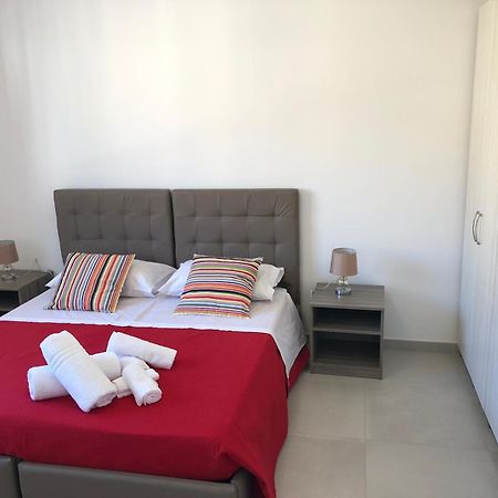 3G Baroque Apartments Лече Стая снимка